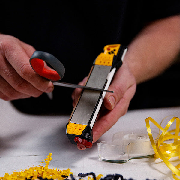 sharpen scissors at home
